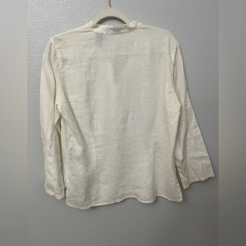 Liz Claiborne Linen Button Down Embroidered Cream Blouse Size M - Picture 4 of 11